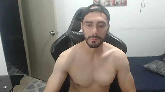 samuelgarcia  online show from September 18, 2025, 10:17 am