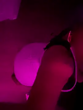 6lue6a6y69 online show from November 23, 2025, 4:34 am