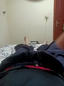 kalebGostoso online show from October 22, 2025, 2:12 am