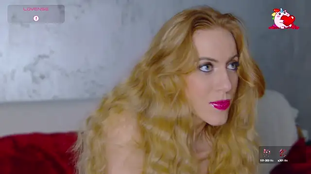 Snapshot of RockQueen_A chatting on February 13, 2025, 5:16 am RockQueen A online show from February 13, 2025, 5:16 am