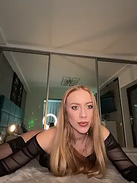 Snapshot of RockQueen_A chatting on November 29, 2025, 4:26 am RockQueen A online show from November 29, 2025, 4:26 am