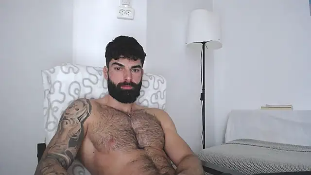 Verycutex online show from February 26, 2025, 6:15 am