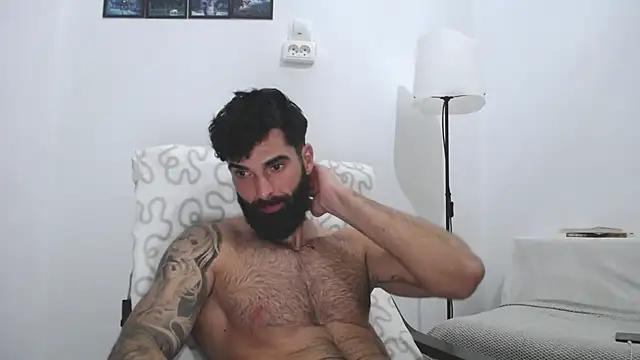 Verycutex online show from March 20, 2025, 9:46 pm