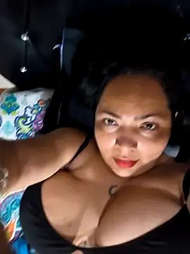 NIKOLE1301 online show from December 15, 2025, 11:20 pm