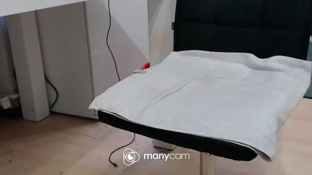 Supermen12171 online show from January 9, 2026, 2:31 pm