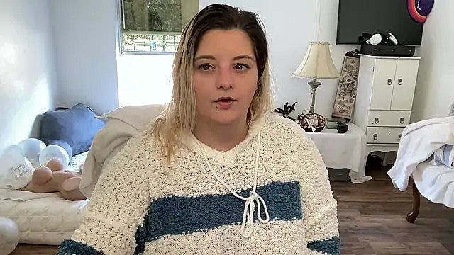 magicsparkles online show from December 9, 2024, 5:52 pm