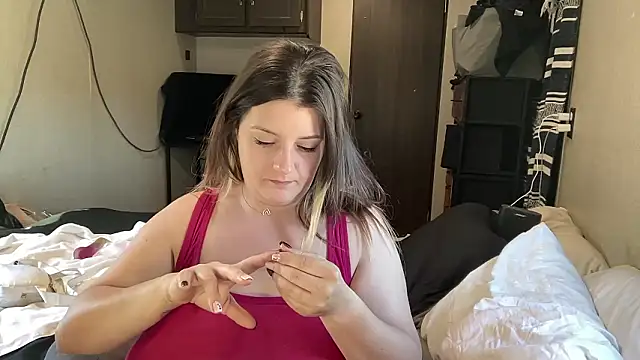 magicsparkles online show from February 23, 2026, 7:44 pm