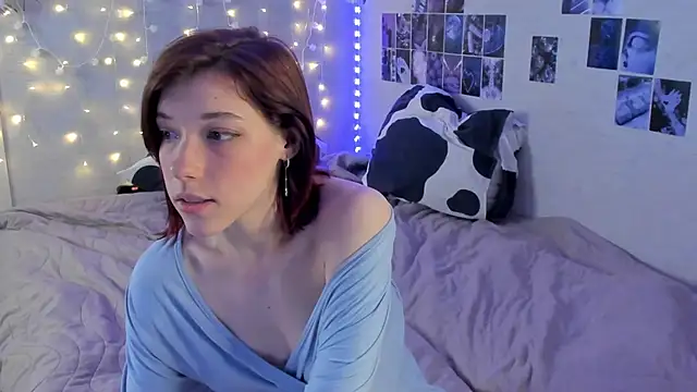 YunaPeace online show from December 15, 2024, 11:34 am