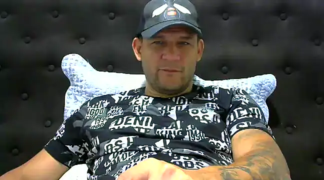 altenori112 online show from March 10, 2025, 8:23 pm