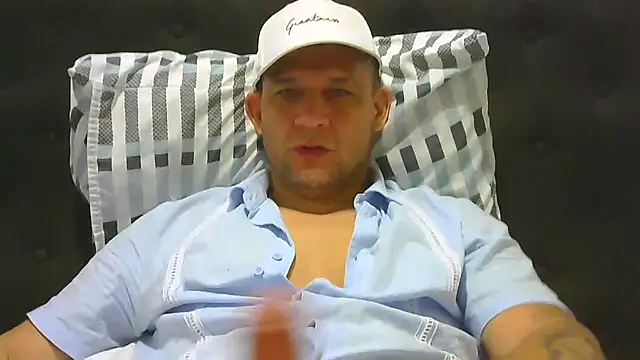 altenori112 online show from September 25, 2025, 2:43 pm