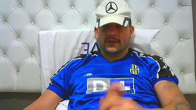 altenori112 online show from January 18, 2026, 11:58 am