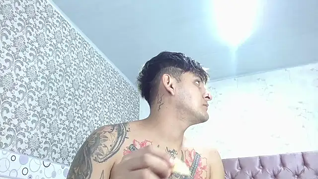 Dona and Carl online show from March 16, 2025, 2:53 am