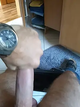 sexy hotman 69 online show from January 24, 2025, 12:10 pm