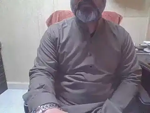 hairymaster95 online show from January 16, 2026, 4:38 am