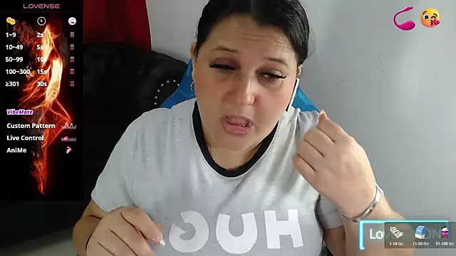 Kerly Doll online show from November 9, 2025, 12:58 pm