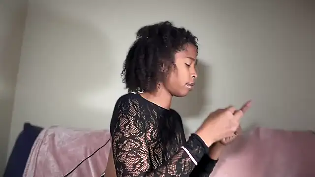 Cum2Charm online show from November 14, 2025, 2:27 pm