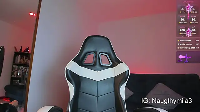 Snapshot of Sky_dominika_ chatting on March 10, 2025, 5:33 am Sky dominika online show from March 10, 2025, 5:33 am