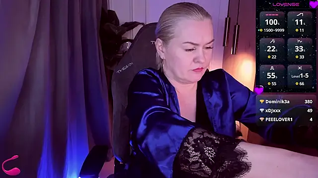 YolandaKiss online show from February 26, 2025, 7:53 am