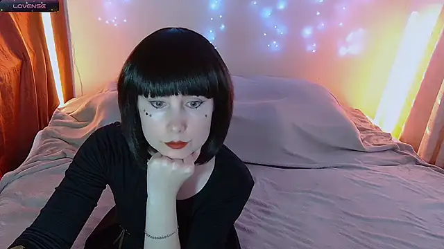 bekyboop online show from October 31, 2025, 10:38 am