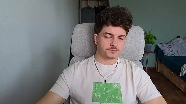 Remy Miles online show from April 24, 2026, 5:54 am