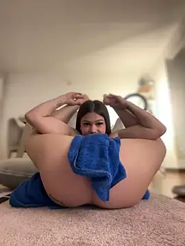 Alyshanon18 online show from March 8, 2025, 2:55 am