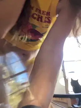 KittyWhispers online show from January 15, 2025, 4:32 pm