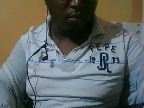 Snapshot of honeyswit chatting on October 28, 2025, 9:17 pm honeyswit online show from October 28, 2025, 9:17 pm