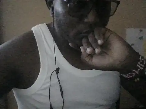 Snapshot of honeyswit chatting on November 16, 2025, 1:06 pm honeyswit online show from November 16, 2025, 1:06 pm