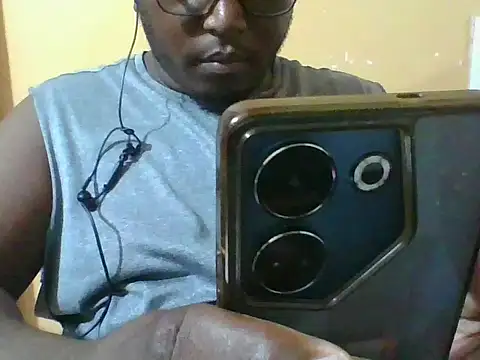 Snapshot of honeyswit chatting on November 26, 2025, 5:25 pm honeyswit online show from November 26, 2025, 5:25 pm