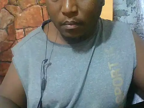 Snapshot of honeyswit chatting on February 12, 2026, 9:54 pm honeyswit online show from February 12, 2026, 9:54 pm