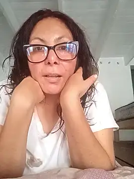 Snapshot of Anypink chatting on March 22, 2026, 10:35 pm Anypink online show from March 22, 2026, 10:35 pm