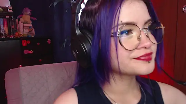 Snapshot of Raventh_ chatting on September 26, 2025, 4:11 pm Raventh  online show from September 26, 2025, 4:11 pm