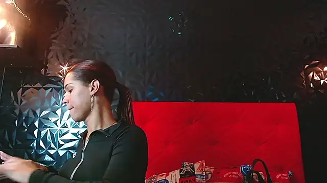 PINK  LOLA1 online show from February 18, 2025, 11:52 pm