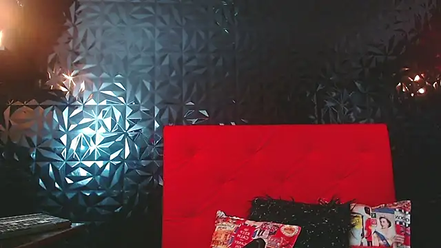 PINK  LOLA1 online show from March 14, 2025, 6:39 pm