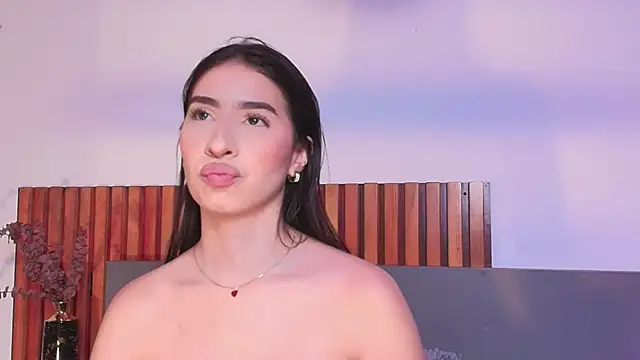 Christy Sea online show from December 3, 2025, 6:28 pm