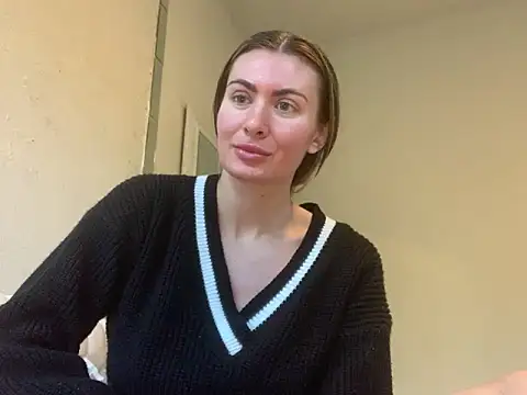 Alyssa rhoades online show from November 10, 2025, 10:53 pm