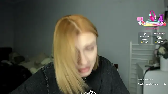 KindKristy online show from November 16, 2025, 5:02 am