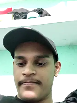 rajaRoyd online show from November 18, 2025, 1:22 am