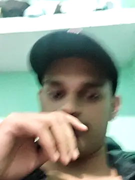 rajaRoyd online show from November 18, 2025, 6:23 pm