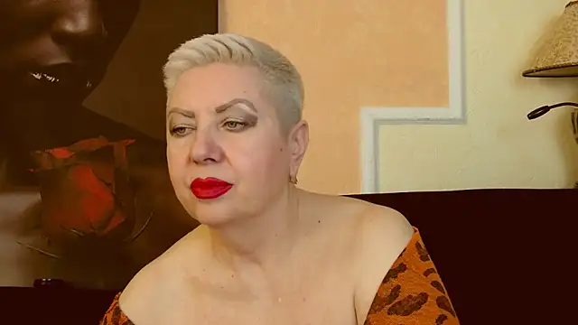 LadyPosh online show from March 14, 2025, 9:32 pm