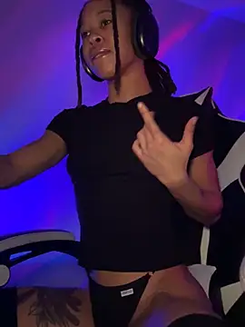 thebrattygoddess online show from December 10, 2024, 11:22 am