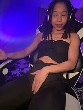 thebrattygoddess online show from February 5, 2025, 9:57 am