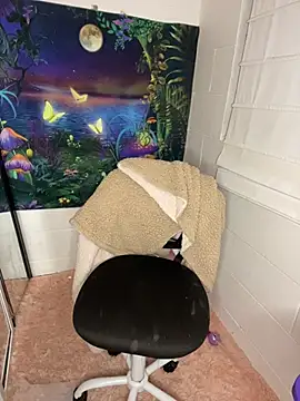 Snapshot of Badjen1027 chatting on November 12, 2025, 3:18 am Badjen1027 online show from November 12, 2025, 3:18 am