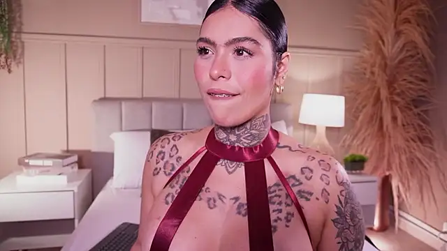 curvyliciousss online show from March 9, 2026, 5:28 pm