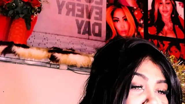 Snapshot of indian_dreamgirl chatting on February 15, 2026, 12:29 am indian dreamgirl online show from February 15, 2026, 12:29 am