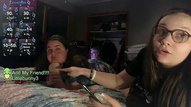 Snapshot of ZeTurtleMaster chatting on October 31, 2025, 4:35 am ZeTurtleMaster online show from October 31, 2025, 4:35 am