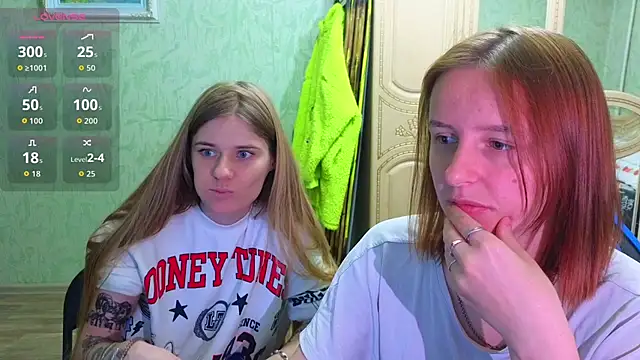 DanaMartina online show from October 2, 2025, 3:41 pm