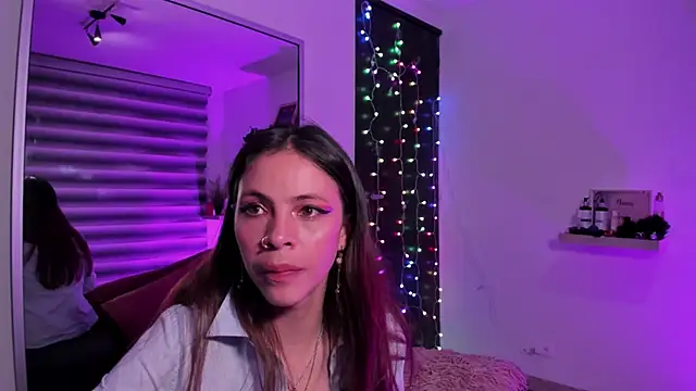 GABY DAVIS online show from December 10, 2024, 4:24 am