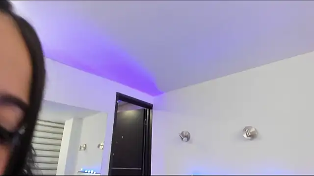 GABY DAVIS online show from March 23, 2025, 7:31 am