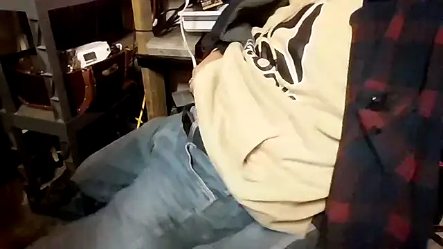 justinewe69 online show from November 13, 2025, 11:53 am